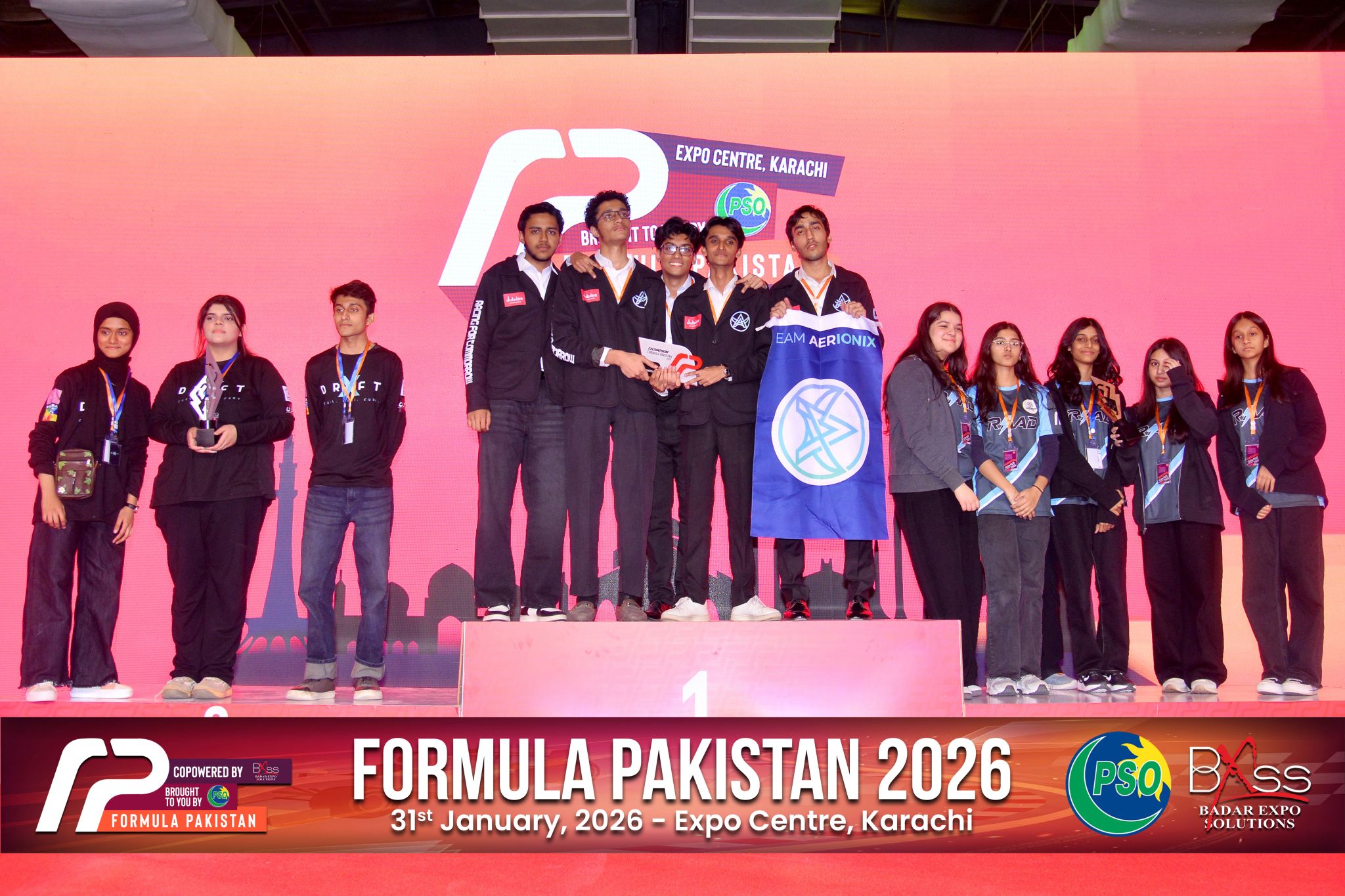 Race Pakistan